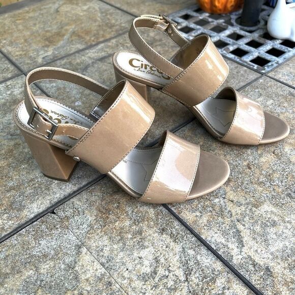 Sam Edelman Women 8.5M Beige Glossy Faux Leather Sling Back Open Toe Heel Sandal - Picture 2 of 7